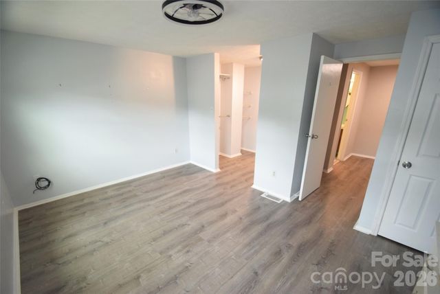 9432 Lexington Circle A, Charlotte, NC 28213