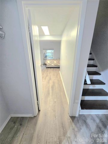 9432 Lexington Circle A, Charlotte, NC 28213