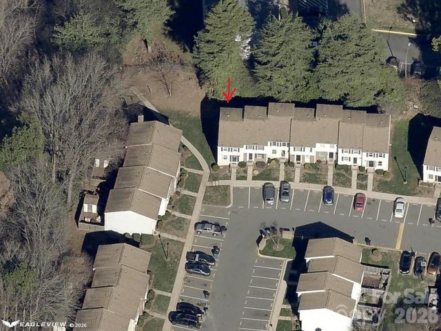 9432 Lexington Circle A, Charlotte, NC 28213