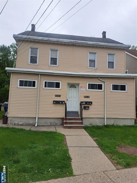 163-165 Central Avenue 2W, Hackensack, NJ 07601