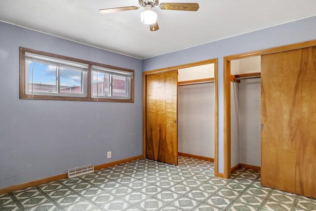 1330 Mayflower AVENUE, Sheboygan, WI 53083