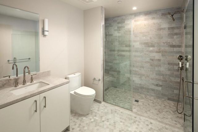 450 FIRST 208, Los Altos, CA 94022