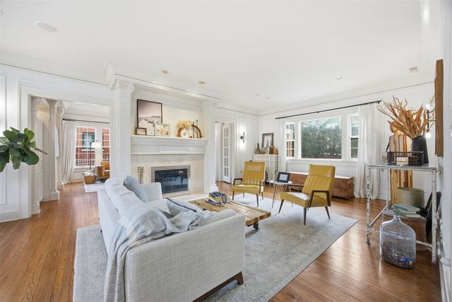 2249 Grande Avenue SE, Cedar Rapids, IA 52403