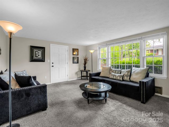 65 Brookside Drive 35, Hendersonville, NC 28792