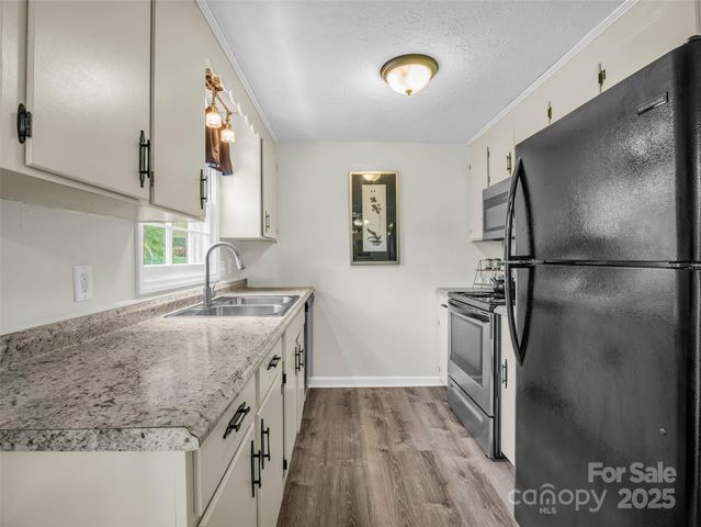 65 Brookside Drive 35, Hendersonville, NC 28792