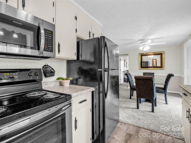 65 Brookside Drive 35, Hendersonville, NC 28792