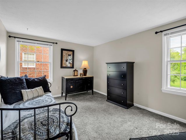 65 Brookside Drive 35, Hendersonville, NC 28792