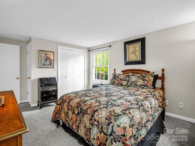 65 Brookside Drive 35, Hendersonville, NC 28792