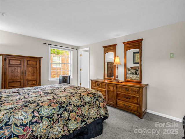 65 Brookside Drive 35, Hendersonville, NC 28792
