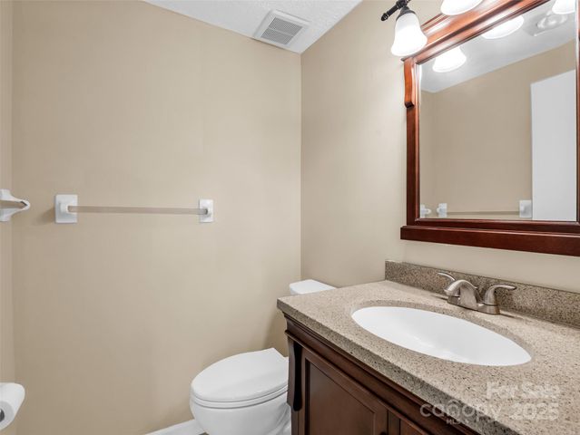 65 Brookside Drive 35, Hendersonville, NC 28792