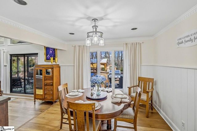 46 Lawrence Avenue, Fountain Inn, SC 29644