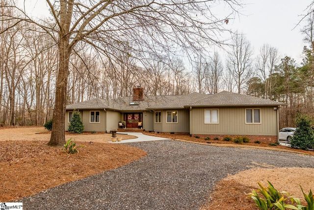 46 Lawrence Avenue, Fountain Inn, SC 29644