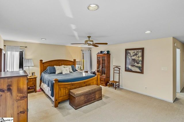 46 Lawrence Avenue, Fountain Inn, SC 29644