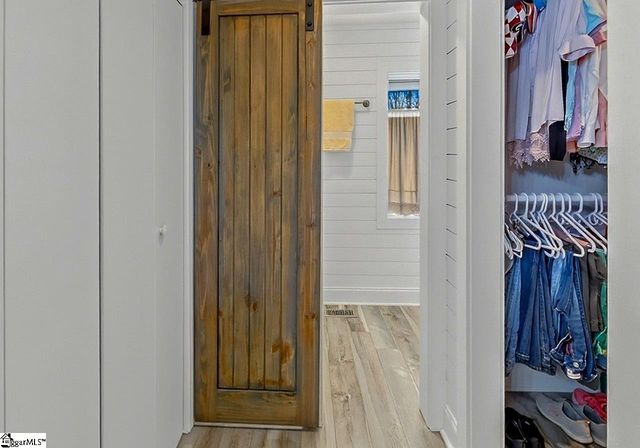 46 Lawrence Avenue, Fountain Inn, SC 29644