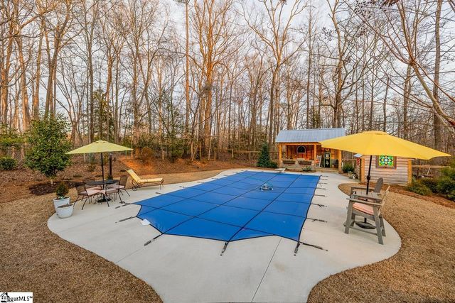 46 Lawrence Avenue, Fountain Inn, SC 29644