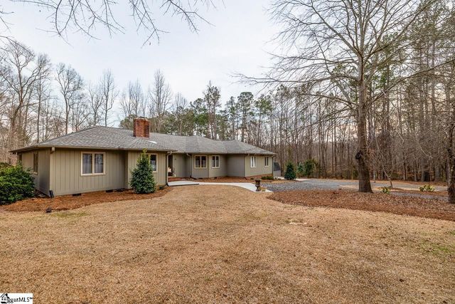 46 Lawrence Avenue, Fountain Inn, SC 29644