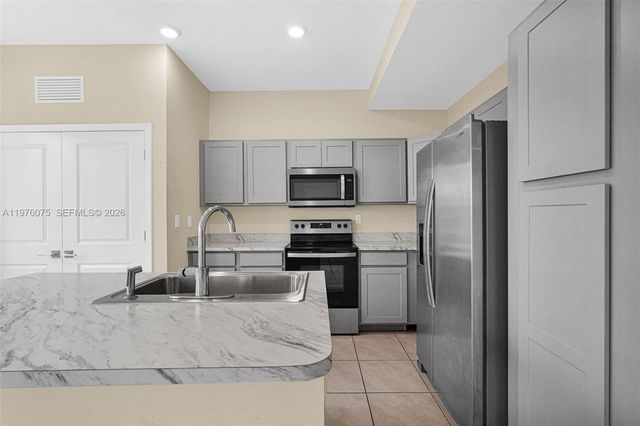 20894 NW 13th Ct, Miami Gardens, FL 33169