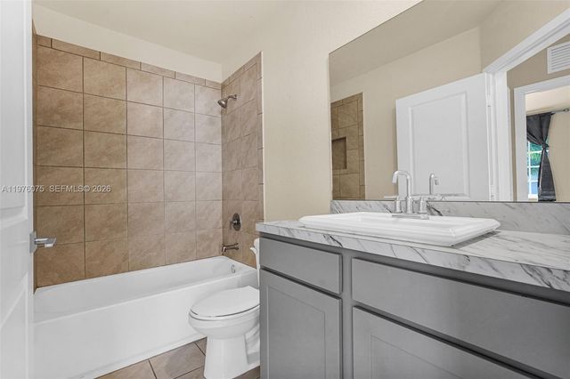 20894 NW 13th Ct, Miami Gardens, FL 33169