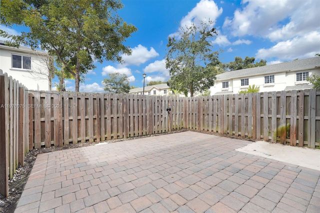 20894 NW 13th Ct, Miami Gardens, FL 33169