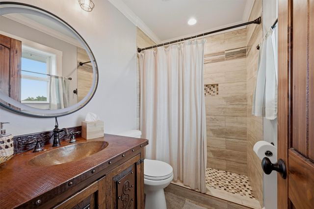 1643 Roland Road, Whitesboro, TX 76273