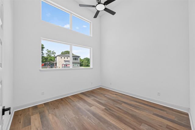13 Silver Lakes Drive, Huntsville, TX 77340