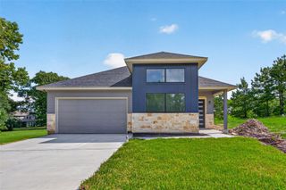 13 Silver Lakes Drive, Huntsville, TX 77340