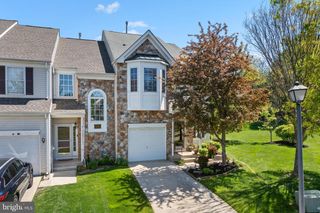 16 FARMINGTON CT, Bordentown, NJ 08505