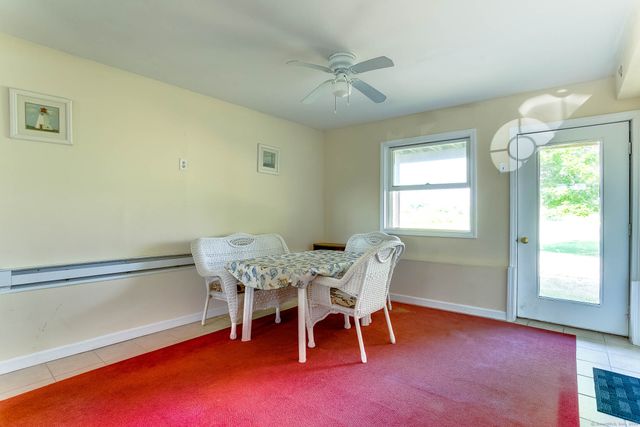 18 Atlantic Avenue, Groton, CT 06340
