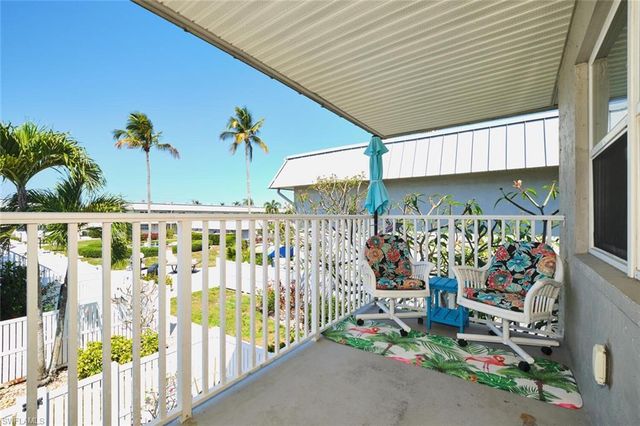 6777 Winkler RD 228, Fort Myers, FL 33919