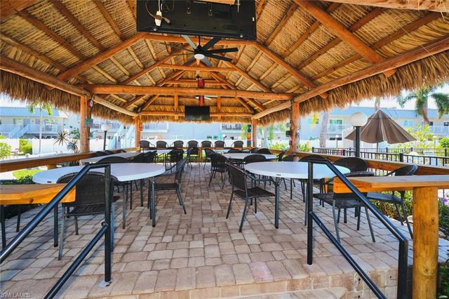 6777 Winkler RD 228, Fort Myers, FL 33919