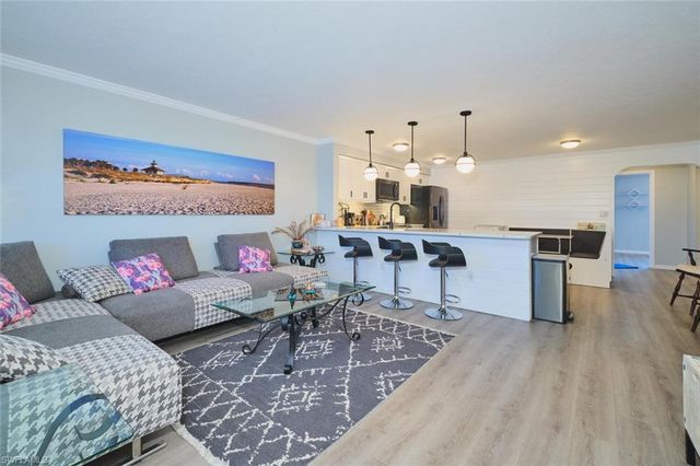 6777 Winkler RD 228, Fort Myers, FL 33919