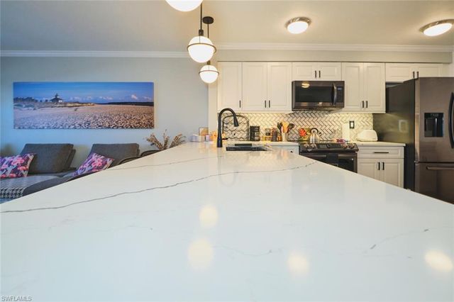 6777 Winkler RD 228, Fort Myers, FL 33919