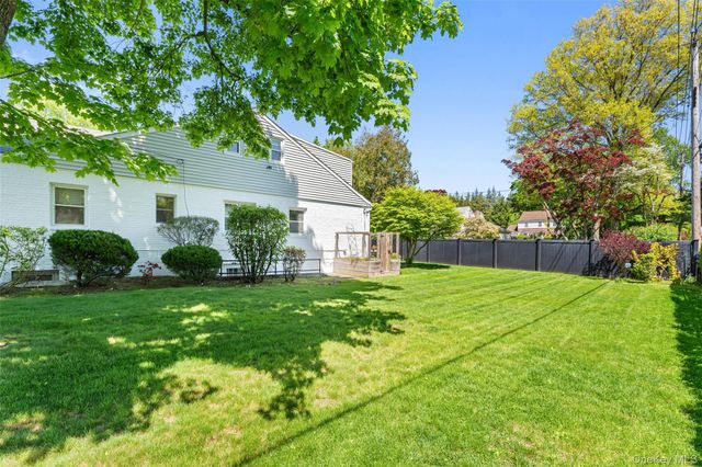 195 Ferndale Road, Scarsdale, NY 10583