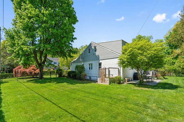 195 Ferndale Road, Scarsdale, NY 10583