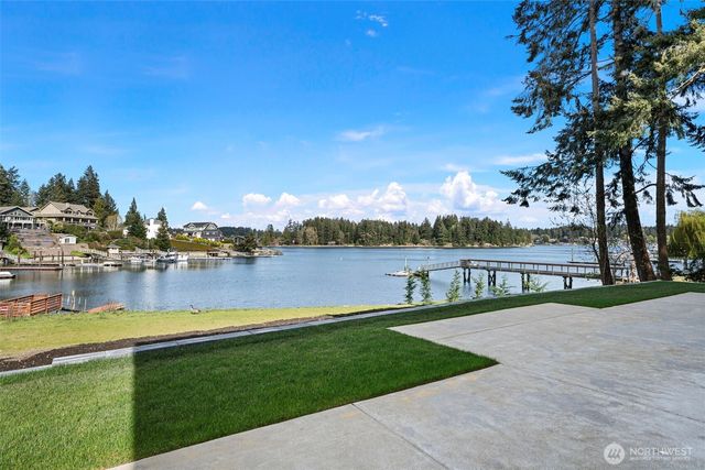 364 N Shore Blvd, Fox Island, WA 98333
