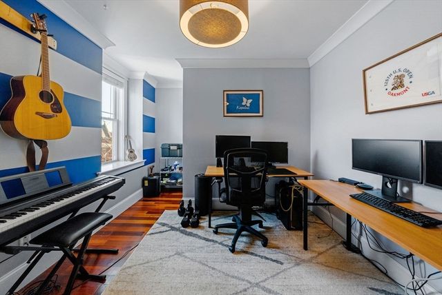 29 Mount Vernon St 29-3, Boston, MA 02125