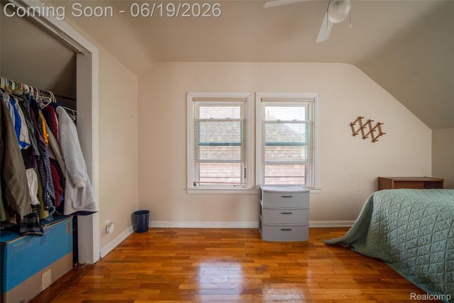 11 Leonore Street, Mt. Clemens, MI 48043