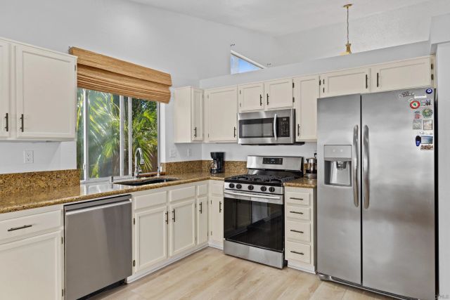 286 Glendale Ave, San Marcos, CA 92069