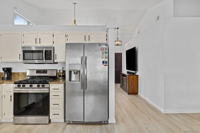 286 Glendale Ave, San Marcos, CA 92069