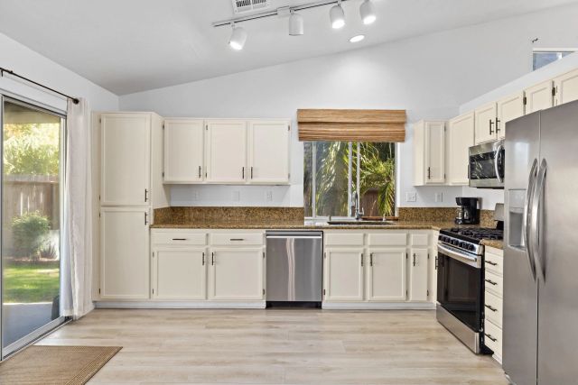 286 Glendale Ave, San Marcos, CA 92069