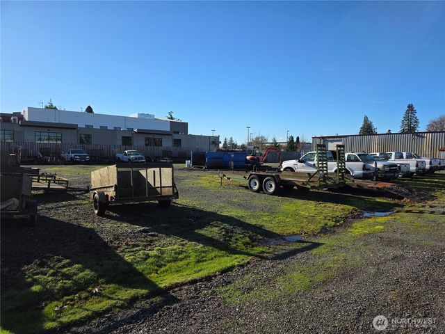 6068 Portal Way, Ferndale, WA 98248