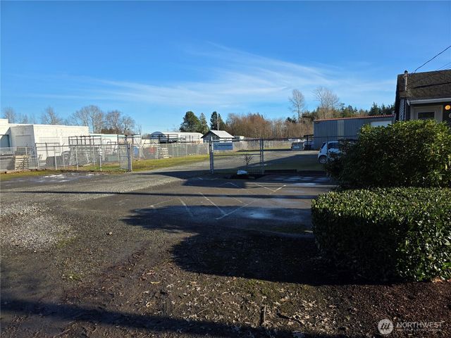 6068 Portal Way, Ferndale, WA 98248