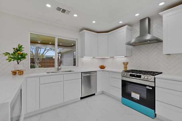 1413 Chesterton Drive, Richardson, TX 75080