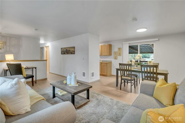 10410 206th Avenue E, Bonney Lake, WA 98391