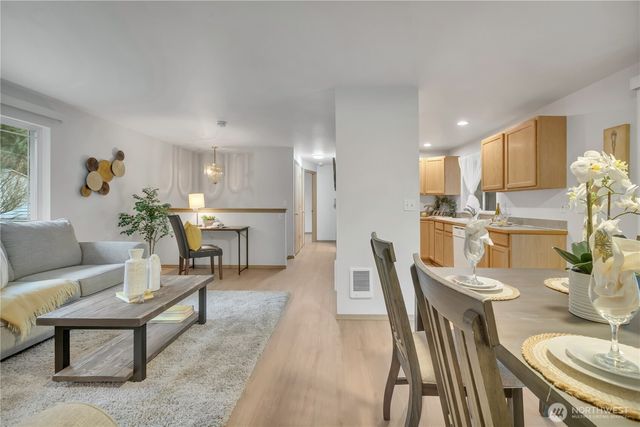 10410 206th Avenue E, Bonney Lake, WA 98391