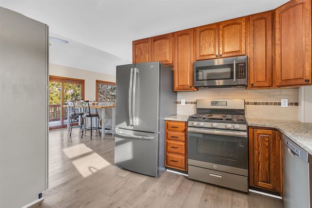 14408 Kildare Lane, Cement City, MI 49233