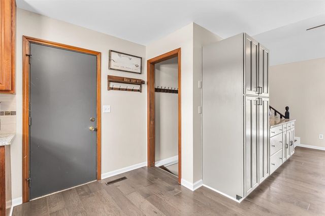 14408 Kildare Lane, Cement City, MI 49233