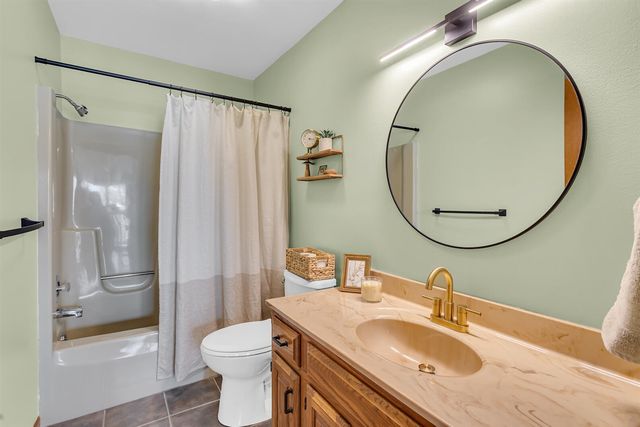 14408 Kildare Lane, Cement City, MI 49233