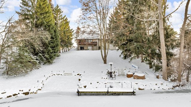 14408 Kildare Lane, Cement City, MI 49233