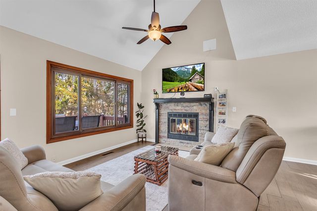 14408 Kildare Lane, Cement City, MI 49233